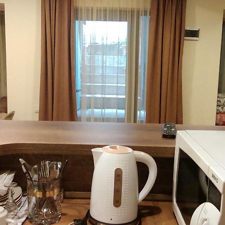 Low Budget Room With King Size Bed Tiflis Exterior foto