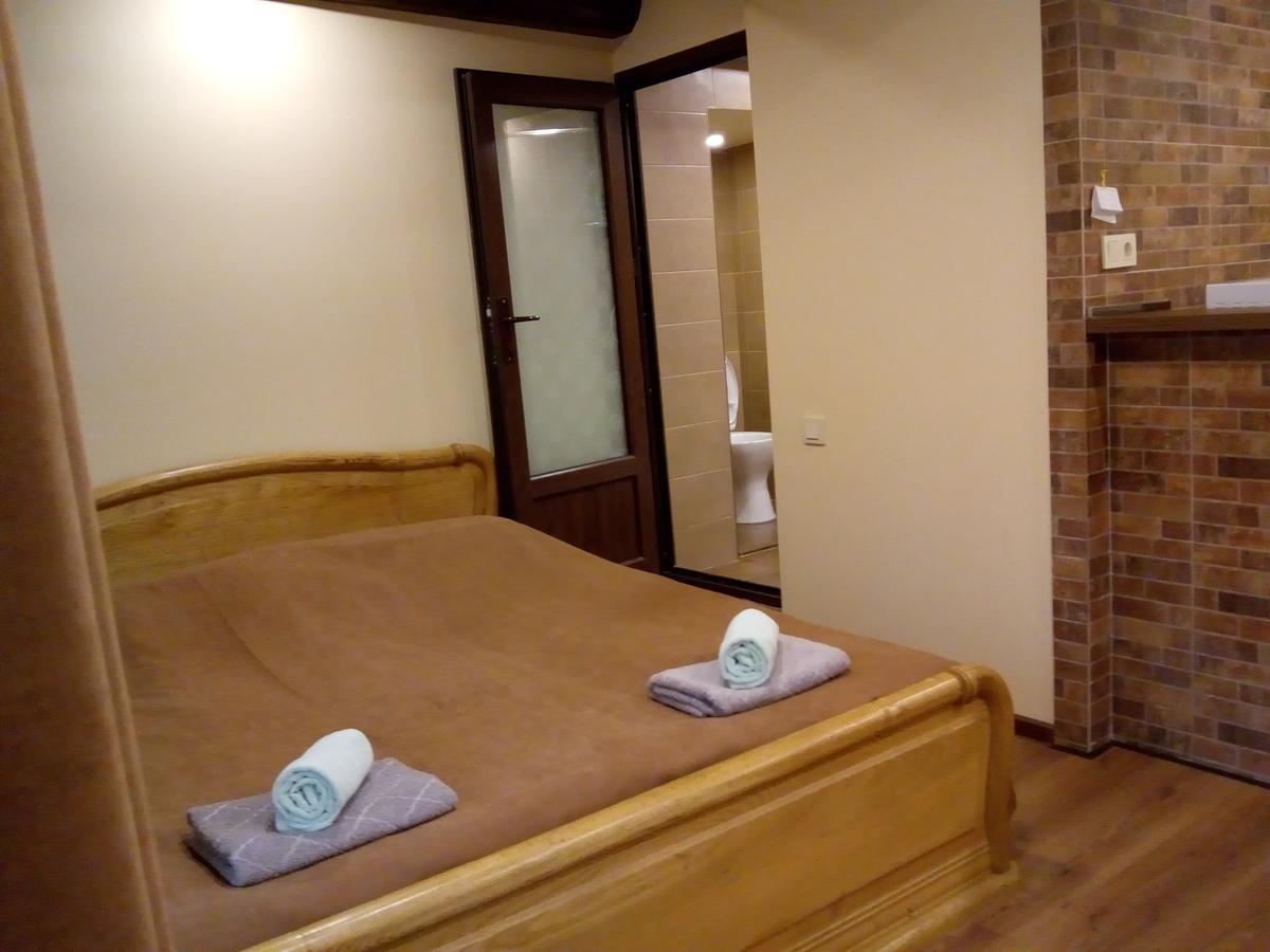 Low Budget Room With King Size Bed Tiflis Exterior foto